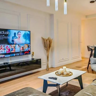 Rental of a modern 3-room apartment, 81 m², Belgrade, Serbia